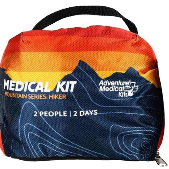 Medical Kit - Picture 2 of 3